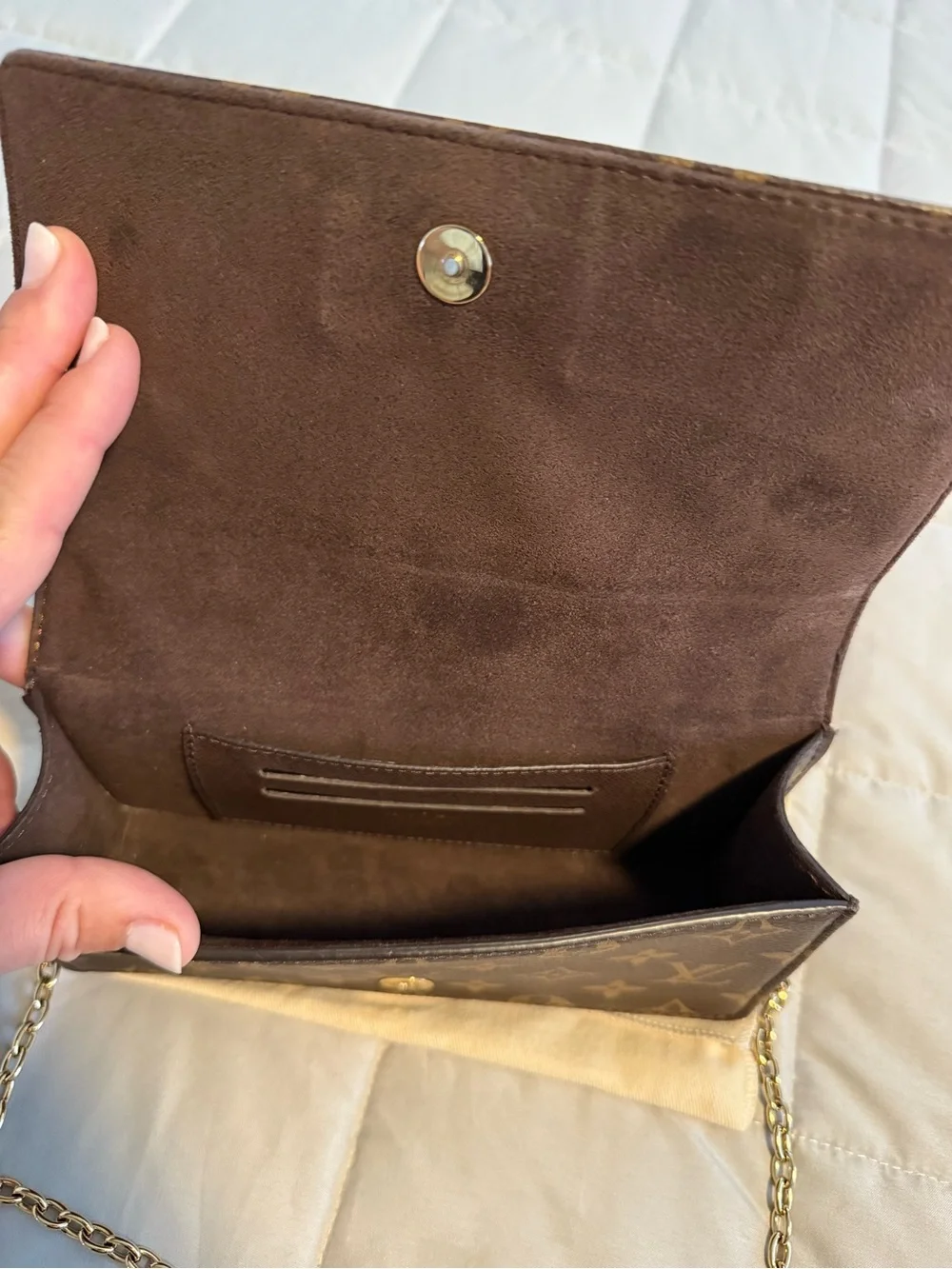 Louis Vuitton Lily Monogram crossbody